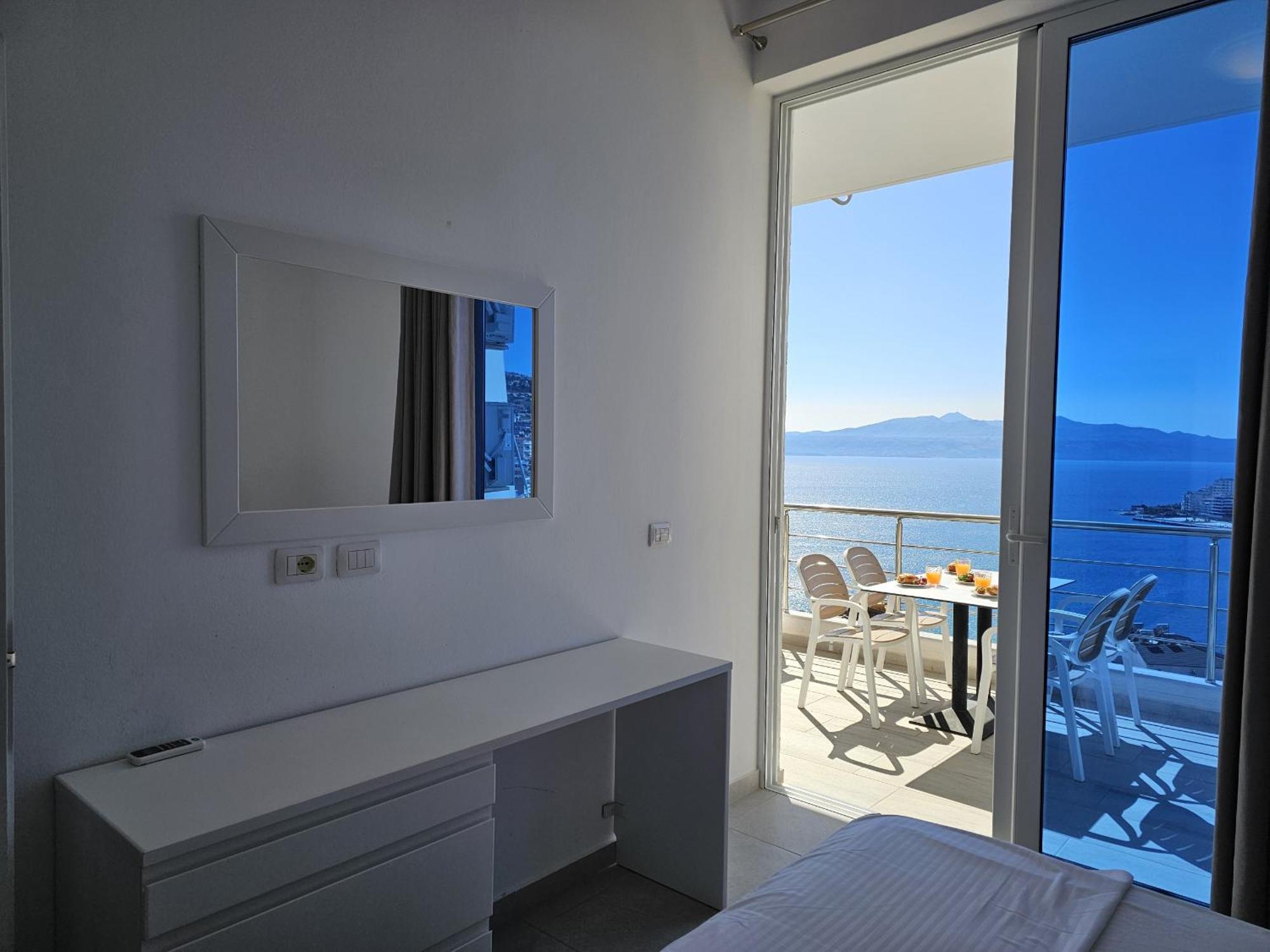 Panorama View Apartments Sarandë Exterior foto