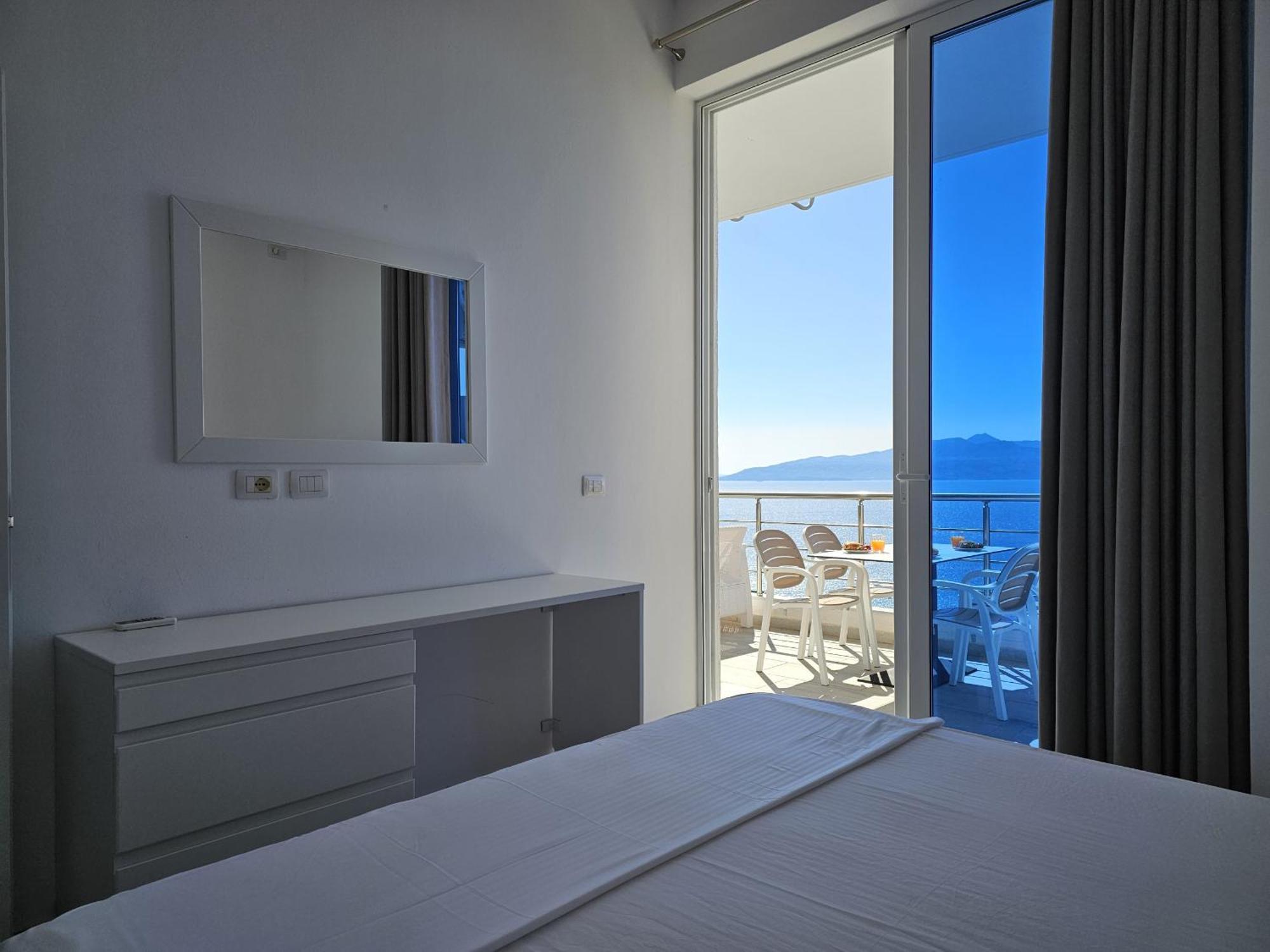 Panorama View Apartments Sarandë Exterior foto